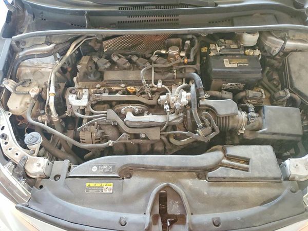 2023 TOYOTA COROLLA — Engine bay