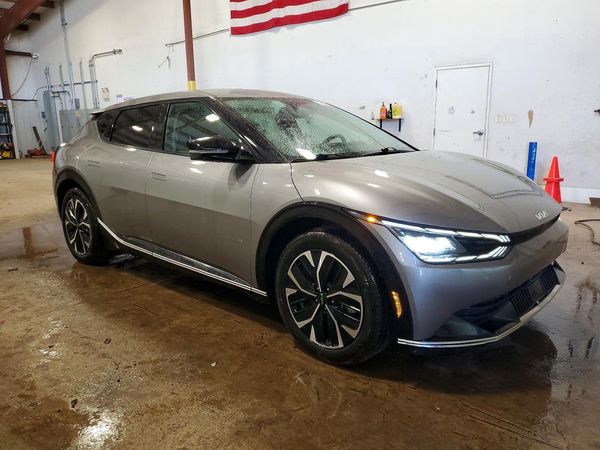 2023 KIA EV6 Light, Wind — Passenger 3/4