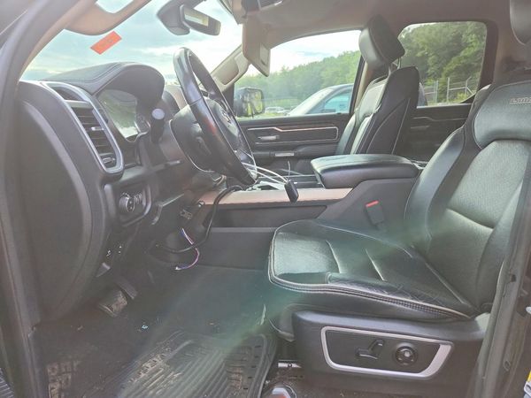 2020 RAM 1500 LARAMIE QUAD CAB 4X2