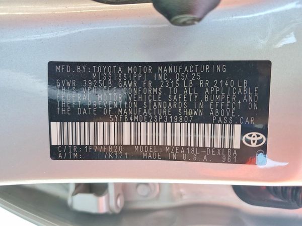 2025 TOYOTA COROLLA LE