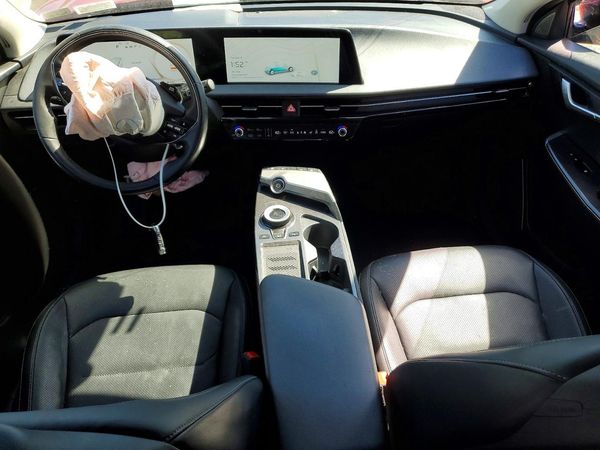 2023 KIA EV6 Light, Wind