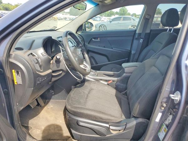2013 KIA SPORTAGE LX — DENT