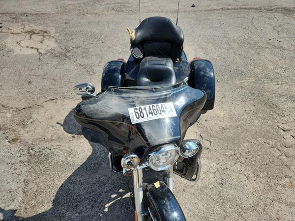 2012 HARLEY-DAVIDSON FLHTCUTG