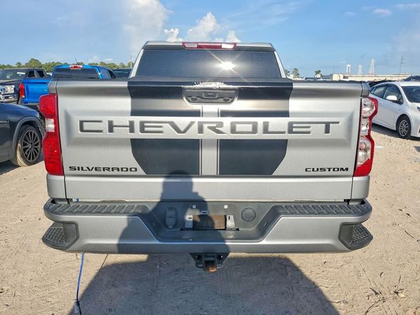 2024 CHEVROLET SILVERADO Custom