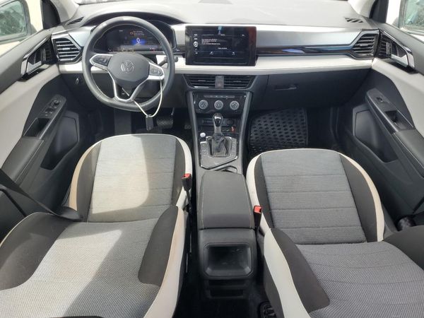 2025 VOLKSWAGEN TAOS