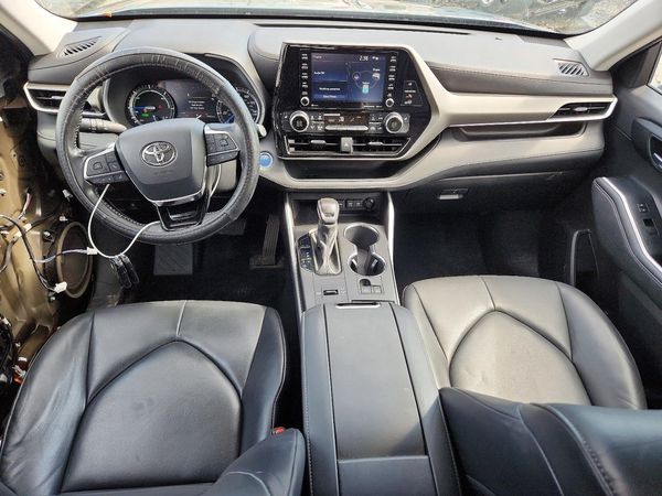 2021 TOYOTA HIGHLANDER