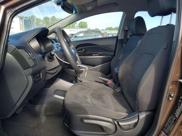 2013 KIA RIO