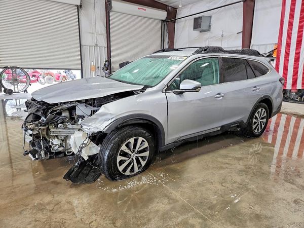 2021 SUBARU OUTBACK Premium — Front 3/4