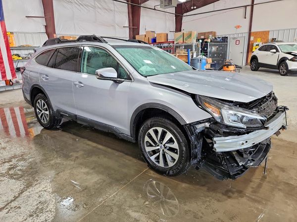 2021 SUBARU OUTBACK Premium — Passenger 3/4
