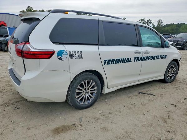 2020 TOYOTA SIENNA Q grade — PSRA