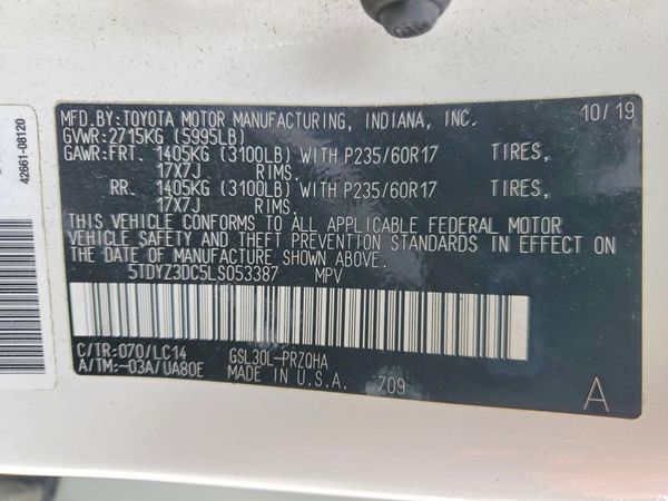 2020 TOYOTA SIENNA Q grade — VINS