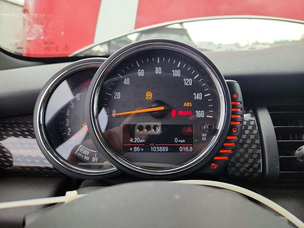 2016 MINI COOPER