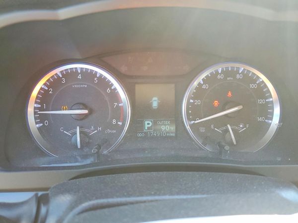 2016 TOYOTA HIGHLANDER