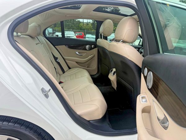 2017 MERCEDES-BENZ C C300-4M