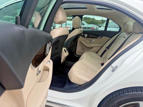 2017 MERCEDES-BENZ C C300-4M