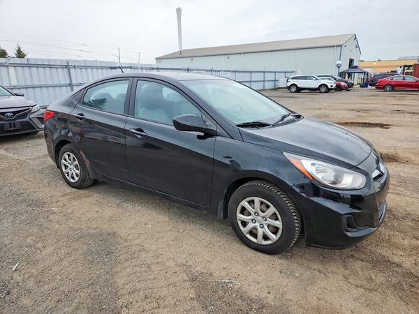 2013 HYUNDAI ACCENT GLS, GS — Passenger 3/4