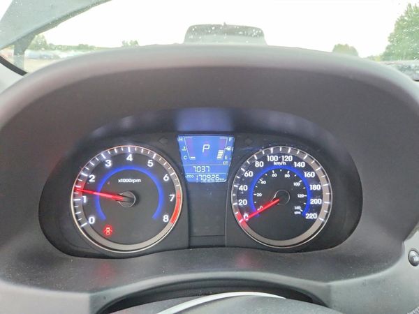 2013 HYUNDAI ACCENT GLS, GS — ODOM
