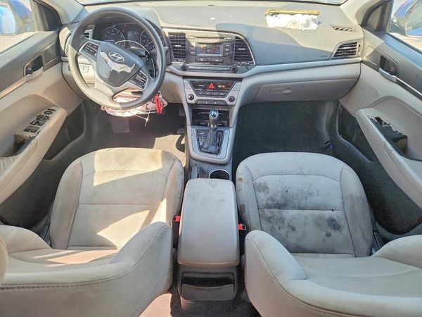 2017 HYUNDAI ELANTRA SE Base
