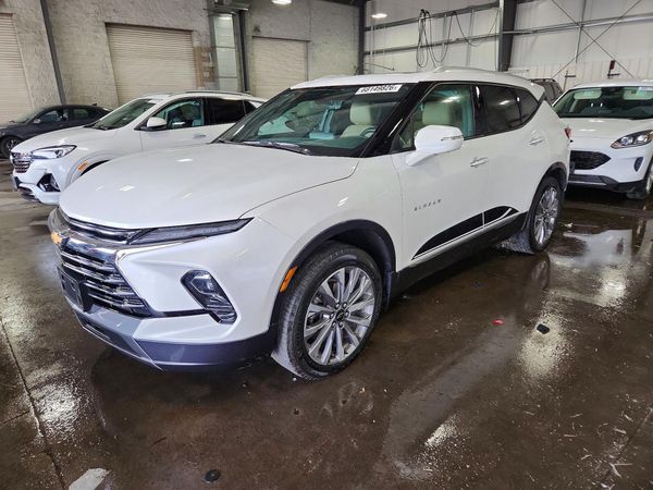 2024 CHEVROLET BLAZER Premier — Front 3/4