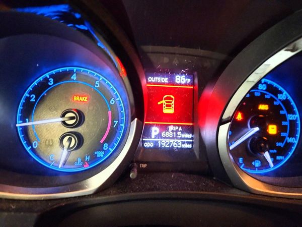 2014 TOYOTA COROLLA L/LE