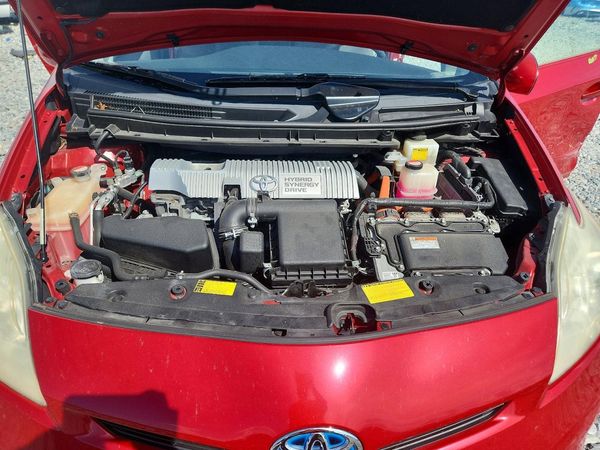 2014 TOYOTA PRIUS