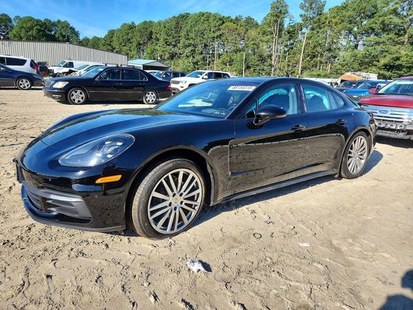 2019 PORSCHE PANAMERA Base / 4 — Front 3/4