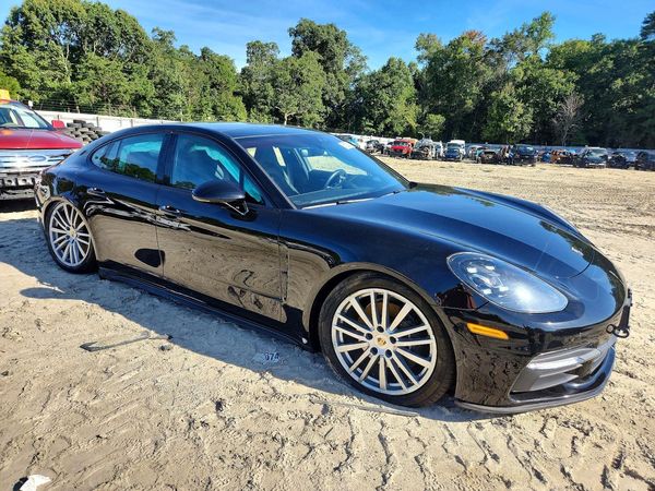 2019 PORSCHE PANAMERA Base / 4 — Passenger 3/4