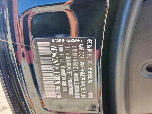 2019 PORSCHE PANAMERA Base / 4 — VINS