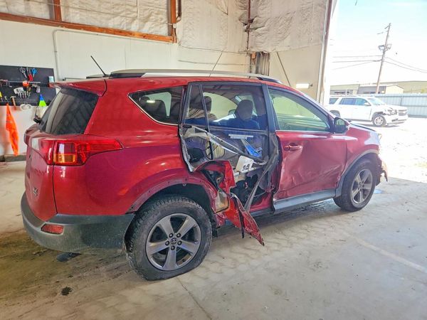 2015 TOYOTA RAV4