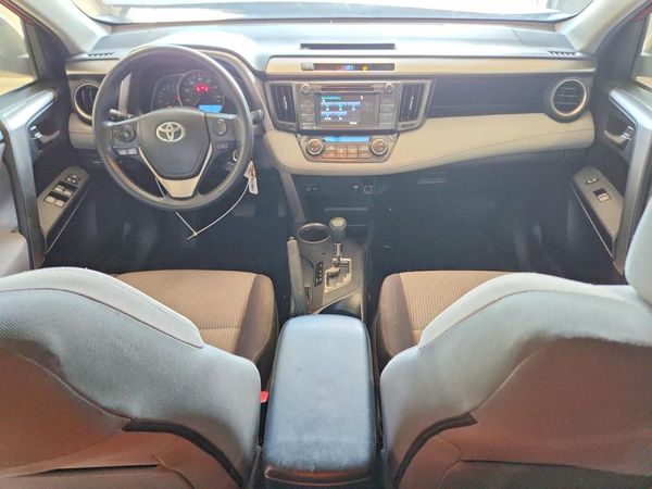 2015 TOYOTA RAV4