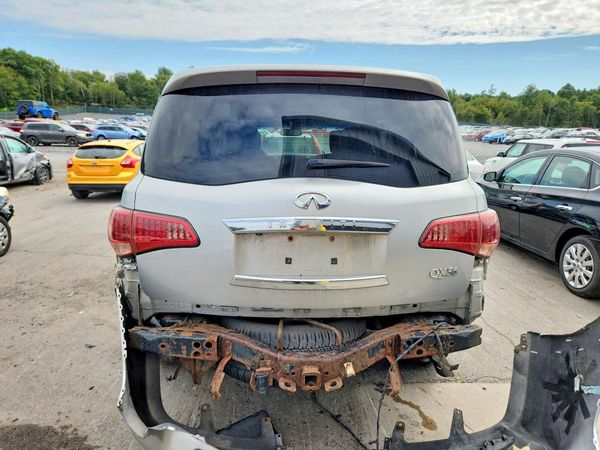 2012 INFINITI QX56