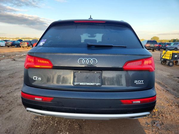 2018 AUDI Q5 quattro Prestige — DIRR