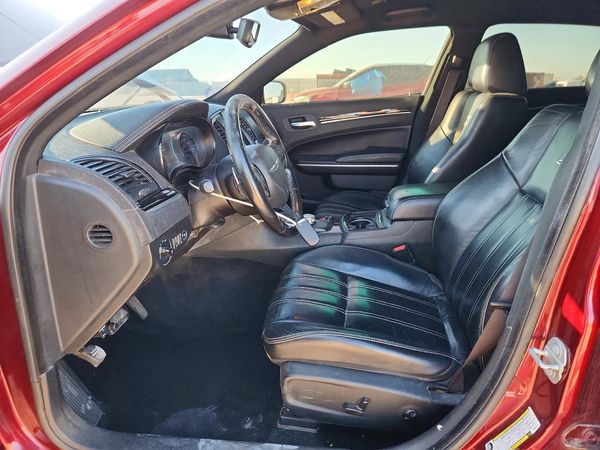 2019 CHRYSLER 300