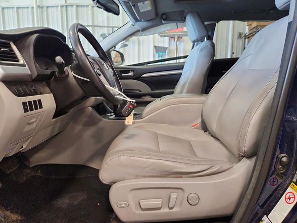 2015 TOYOTA HIGHLANDER Base/Hybrid