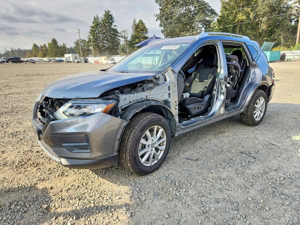 2020 NISSAN ROGUE — Front 3/4
