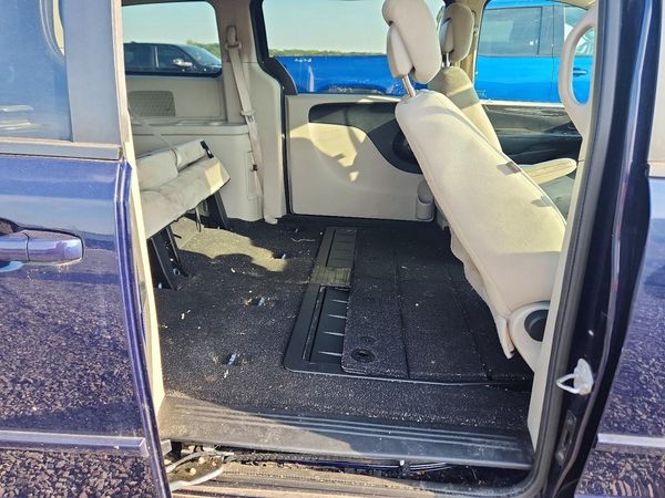 2015 DODGE GRAND CARAVAN SE