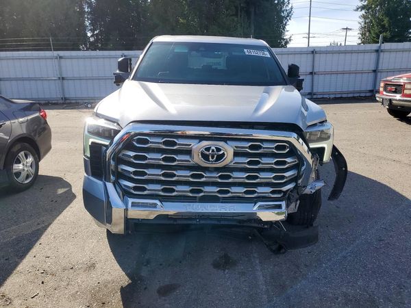 2023 TOYOTA TUNDRA
