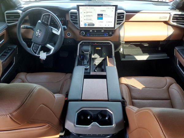 2023 TOYOTA TUNDRA