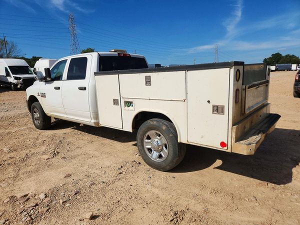 2018 RAM 3500 ST