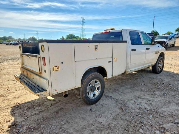 2018 RAM 3500 ST