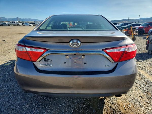 2015 TOYOTA CAMRY