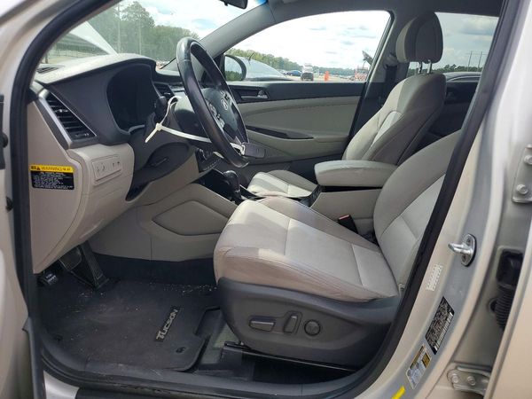 2016 HYUNDAI TUCSON