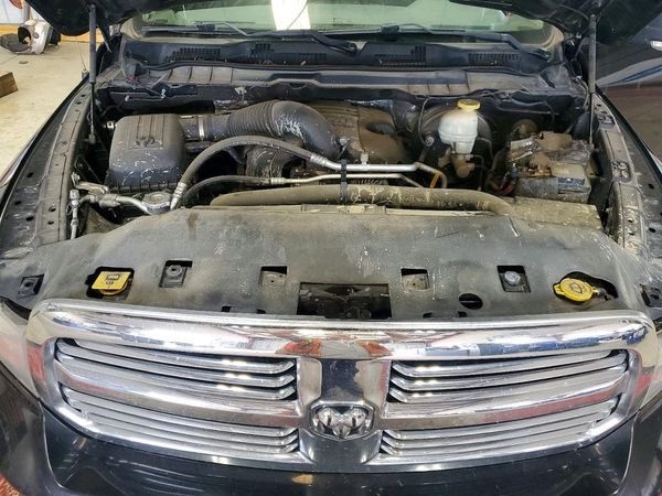 2018 RAM 1500 SLT