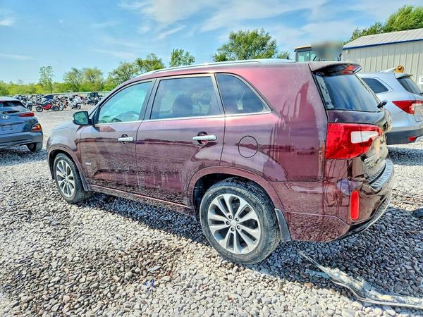 2014 KIA SORENTO
