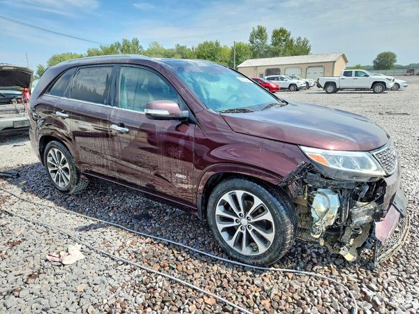 2014 KIA SORENTO