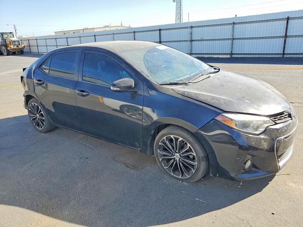 2015 TOYOTA COROLLA