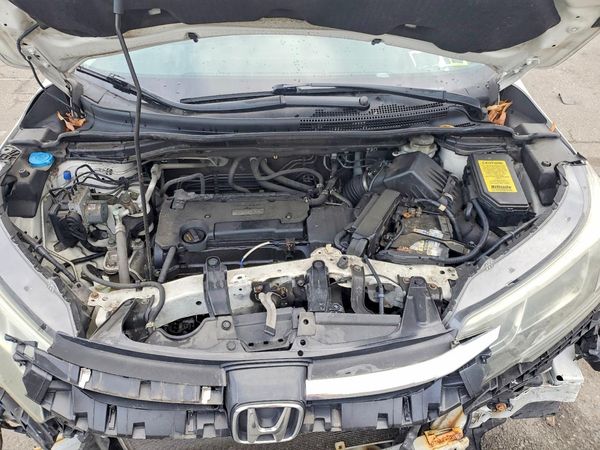2016 HONDA CRV EX-L — Engine bay