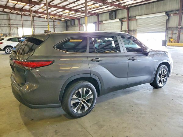 2023 TOYOTA HIGHLANDER