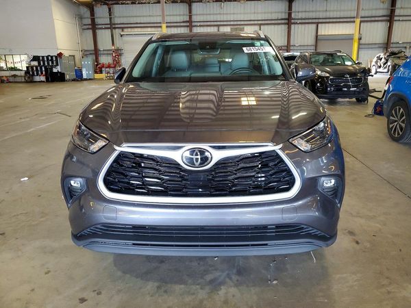 2023 TOYOTA HIGHLANDER