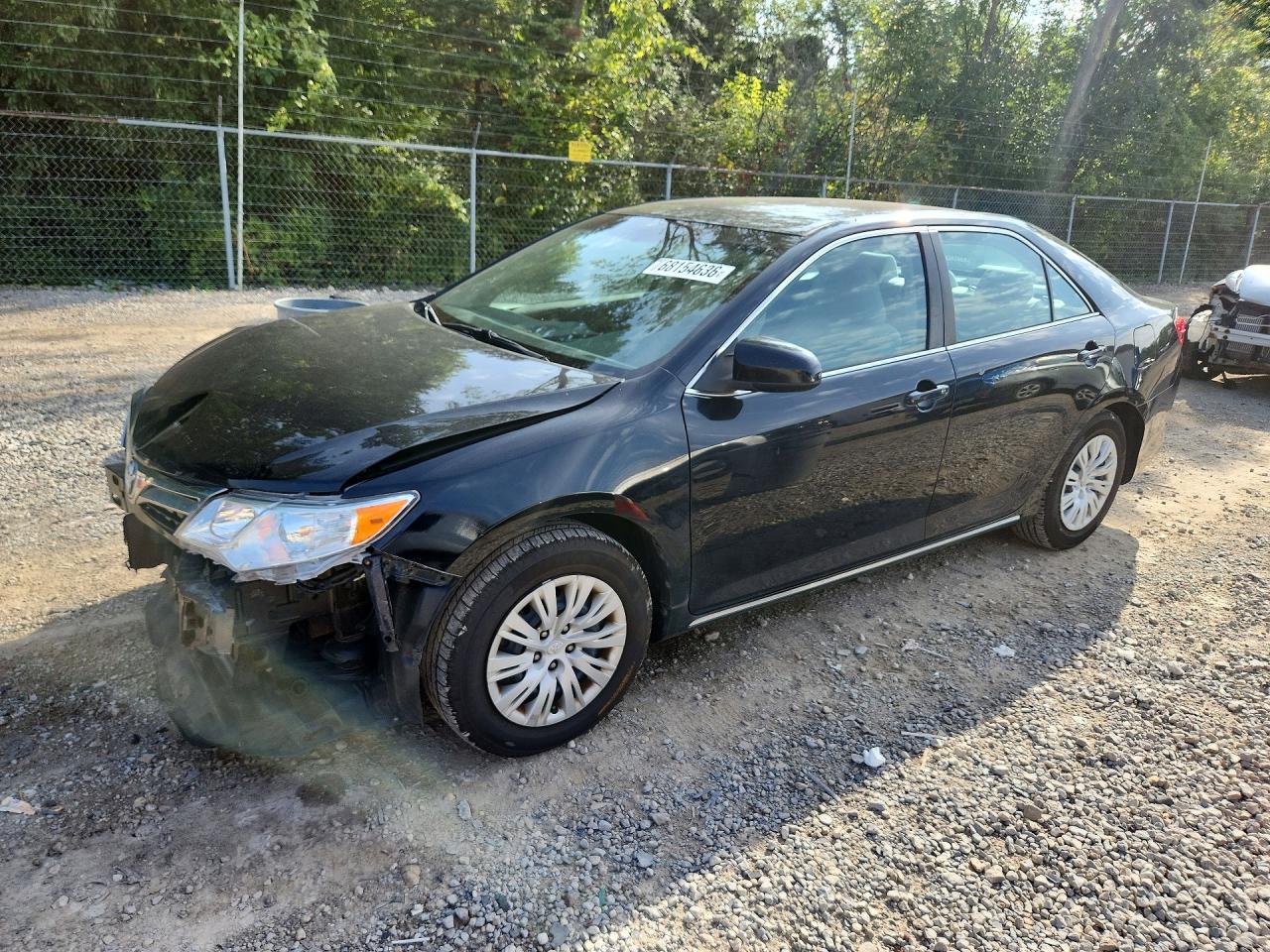 2014 TOYOTA CAMRY